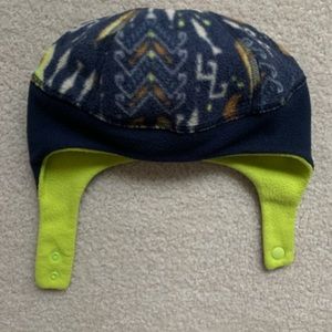 Patagonia fleece reversible winter hat for 2-3 year olds